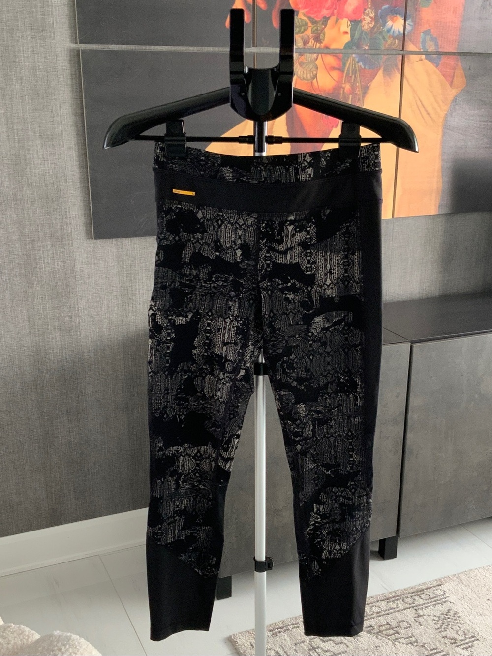 Lole Black Patterned mesh panel Leggings S/M